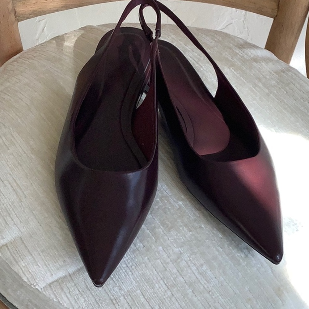 H&M Brown Flats & Loafers